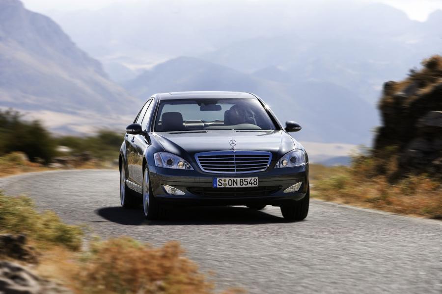  Mercedes-Benz S-Class 2007 года  (фото 32 из 414)